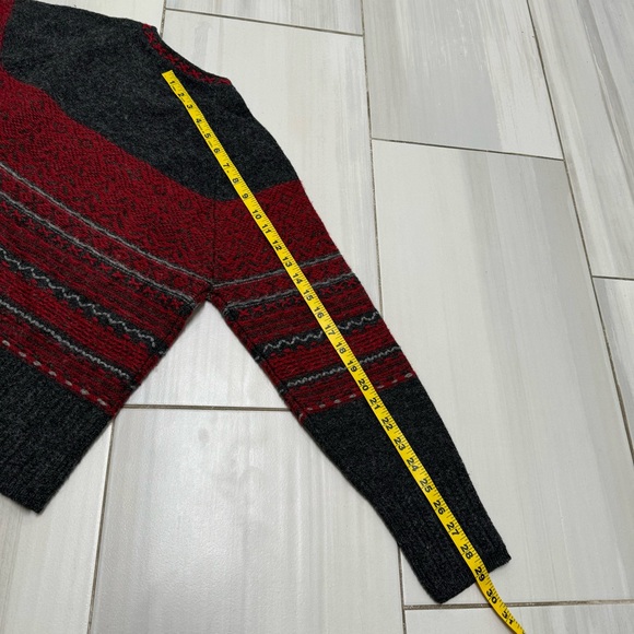 Woolrich Sweater Red Gray Charcoal Heather 100% Wool Womens Size M - Picture 5 of 8